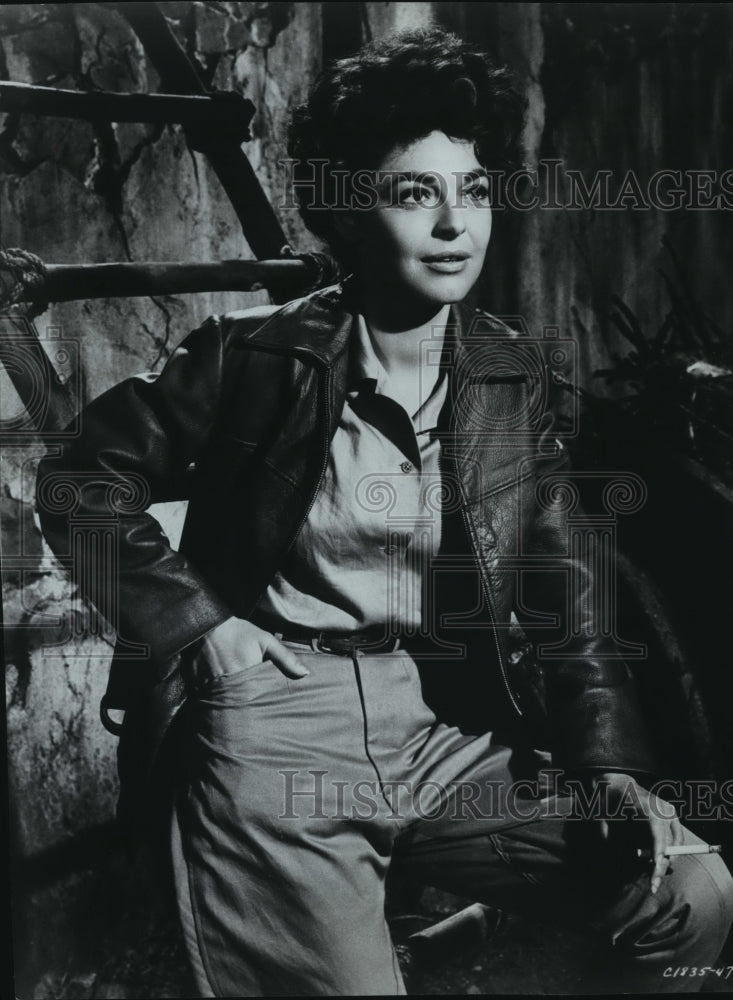 1966 Ann Bancroft, 