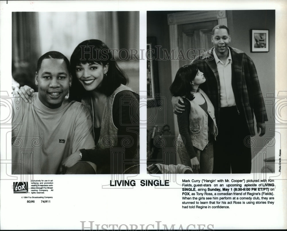 1994 Press Photo Mark Curry with Kim Fields on &quot;Living Single&quot; - Historic Images