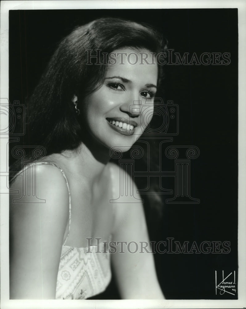 1984 Press Photo Cecelia Angell as "Carmen" - Historic Images