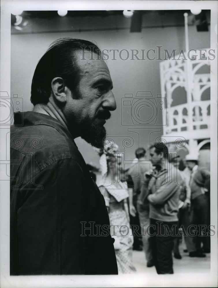 1961 Press Photo Actor Mitch Miller - Historic Images