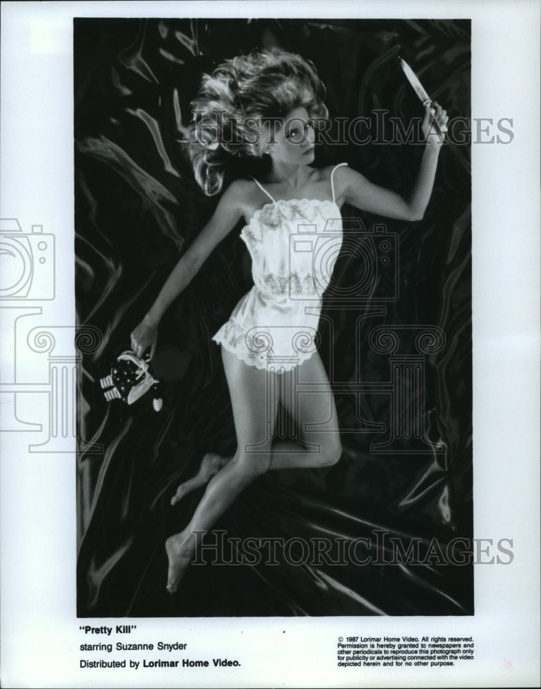 1988 Press Photo "Pretty Kill" starring Suzanne Snyder - Historic Images