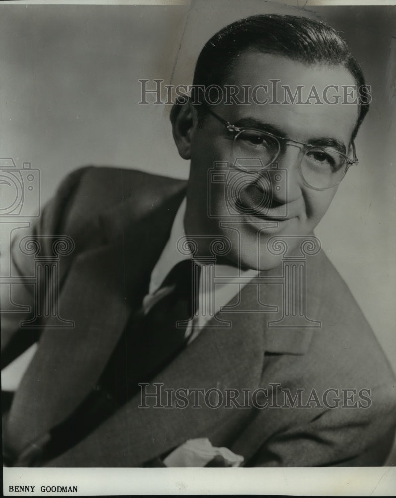 1956 Press Photo Performer Benny Goodman - Historic Images