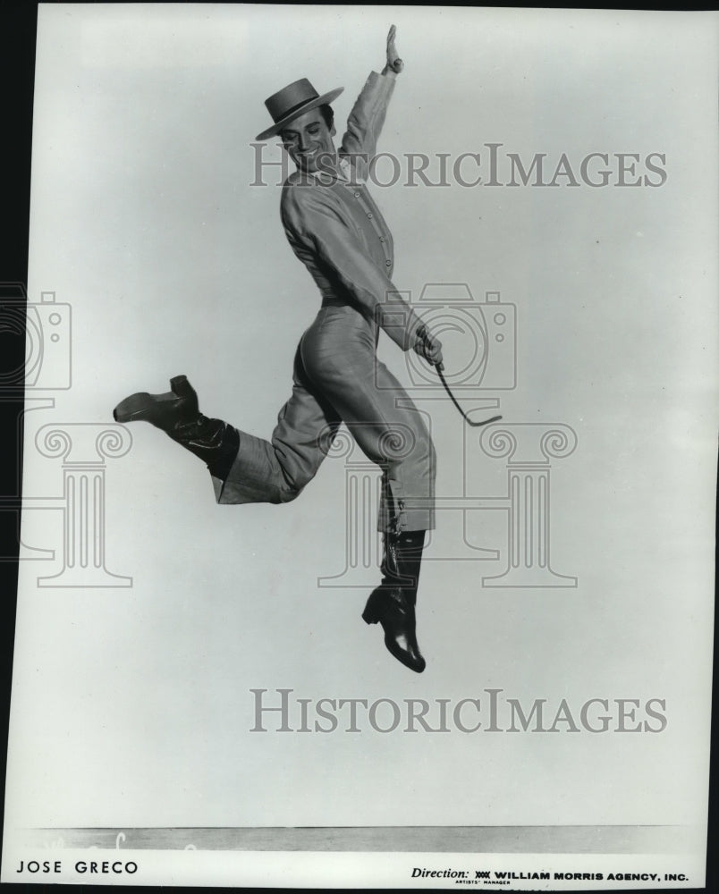 1964 Press Photo Flamenco dancer and choreographer Jose Greco - spp58081-Historic Images