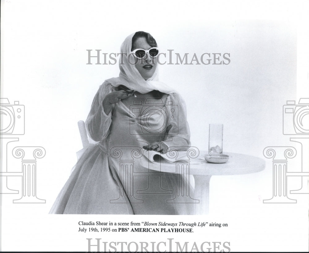 1995 Press Photo Claudia Shear in Blown Sideways Through Life - Historic Images