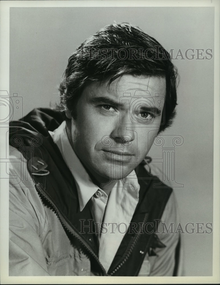1983 Press Photo Robert Urich stars in &quot;Gavilan&quot; - Historic Images