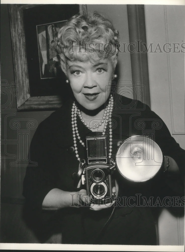 1960 Press Photo Actress Spring Byington "December Bride" - spp68526-Historic Images