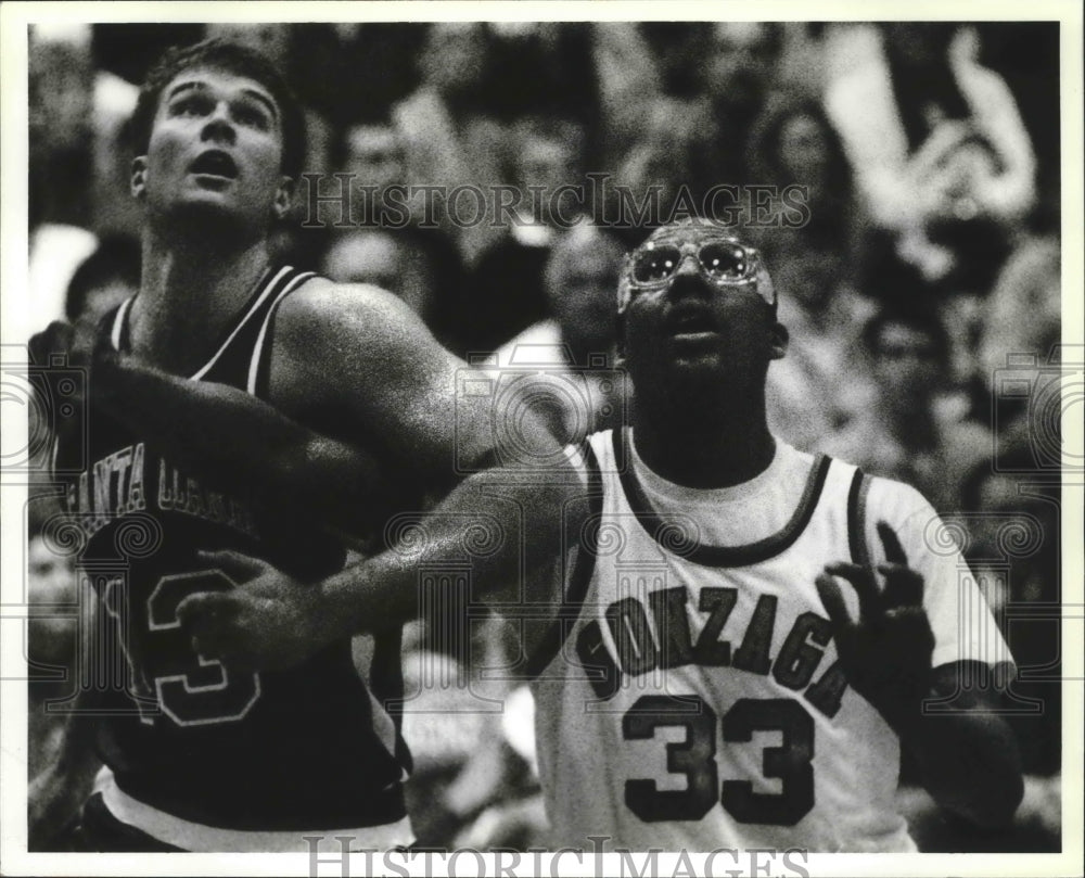 1993 Press Photo Marc Armstead, Gonzaga&#39;s only black basketball player in action- Historic Images