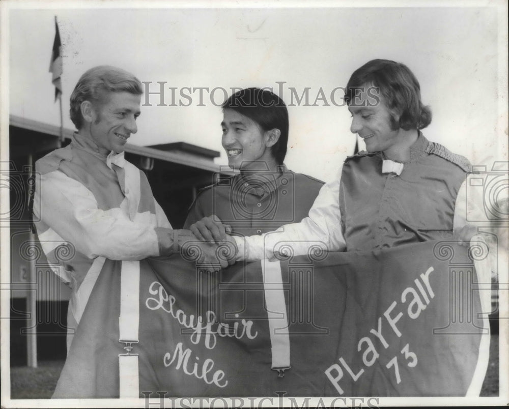 1973 Press Photo Jockeys John Andrews, Akifumi Kato &amp; James Andrews at Playfair - Historic Images