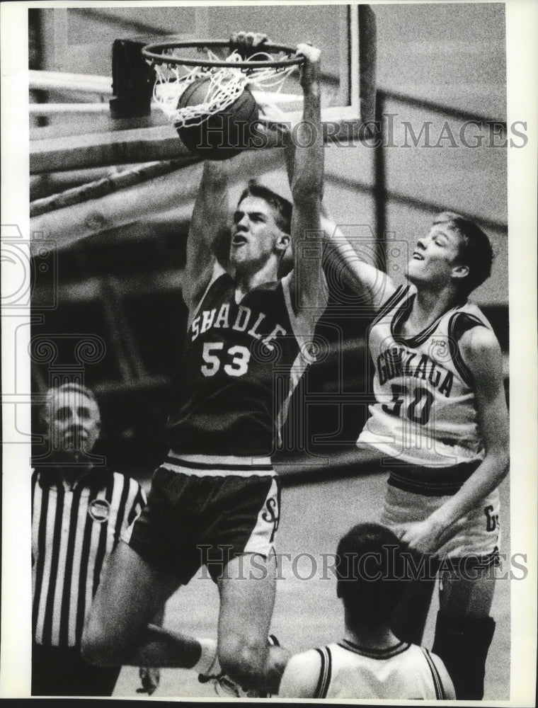 1990 Press Photo Rob Corkrum had all the right stuff against Gonzaga Prep - Historic Images