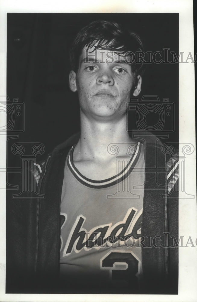 1970 Press Photo Basketball star Mike Augustine ready for the game - sps01603-Historic Images