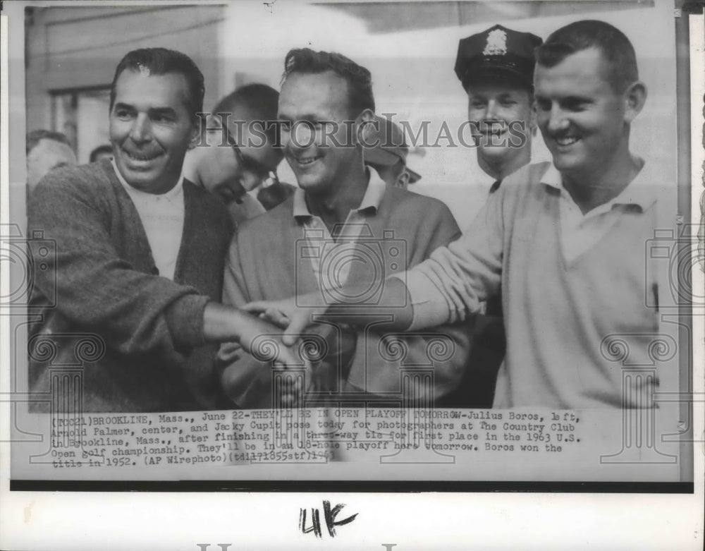 1963 Press Photo Jacky Cupit Poses With Two Other Golfers in Three-Way Tie-Historic Images