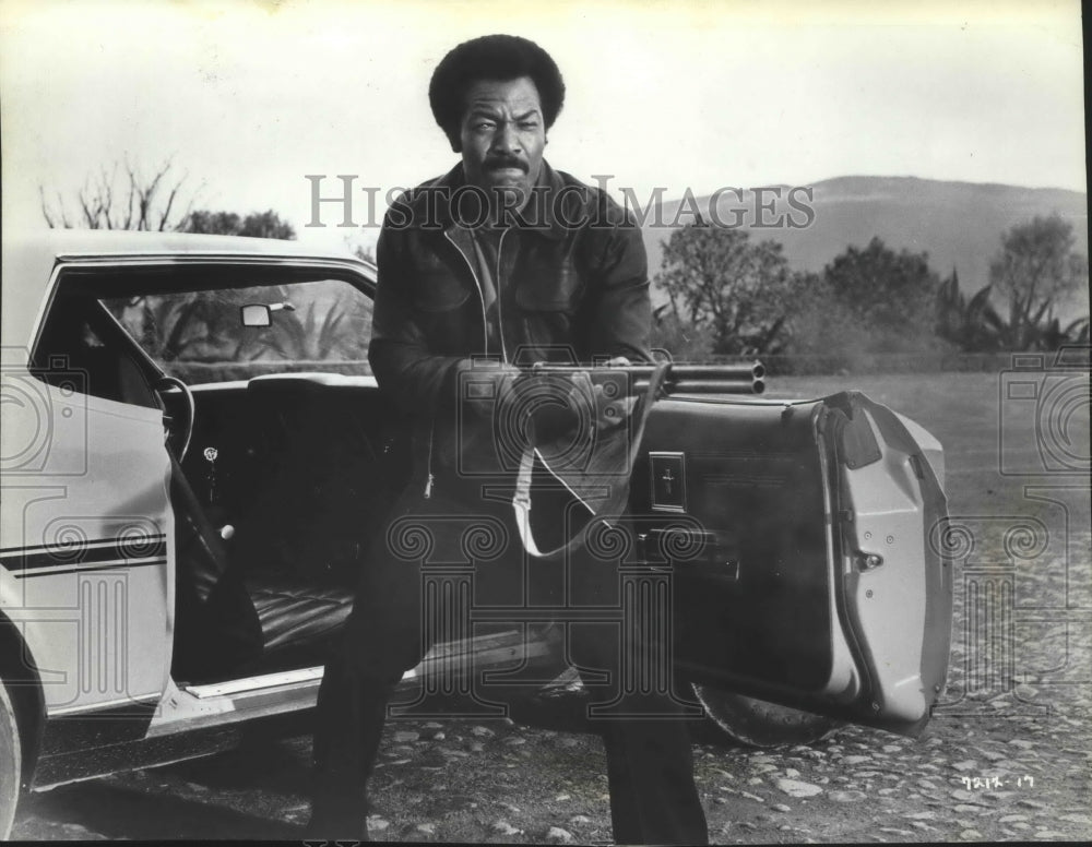 1972 James Brown Steps out of Car With Gun in &quot;Slaughter&quot; - Historic Images