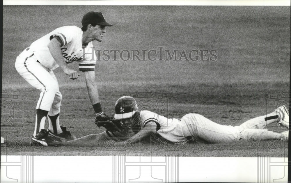 1991 Brent Gates of Southern Oregon's Baseball Team Out at Second - Historic Images