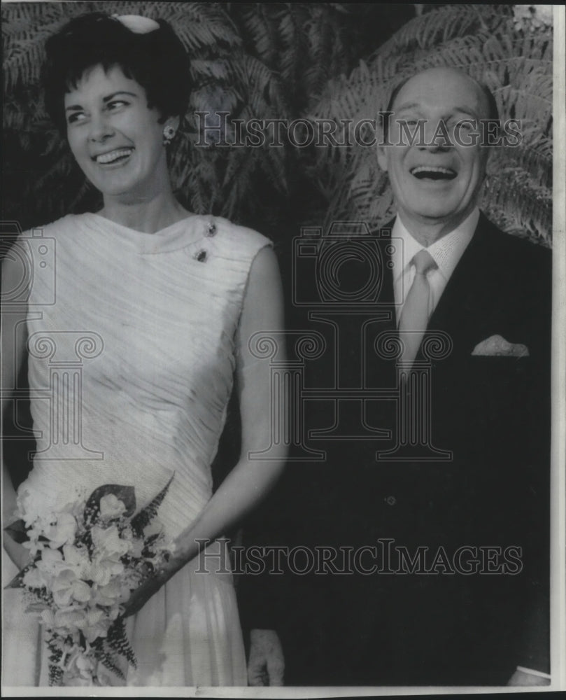 1969 Press Photo Cubs baseball manager, Leo Durocher weds Lynn Walker Goldblatt- Historic Images