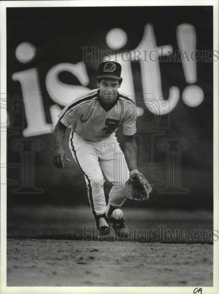 1985 Press Photo San Diego Padres baseball player, Joey Cora - sps03450- Historic Images