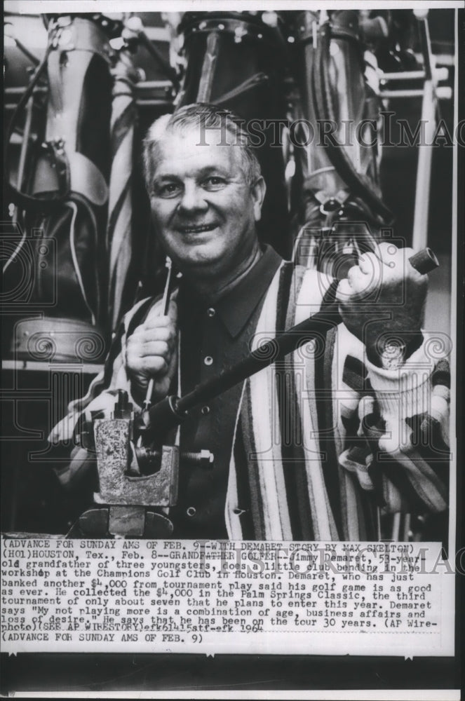 1964 Press Photo Jimmy Demaret at the Champions Golf Club in Houston.-Historic Images