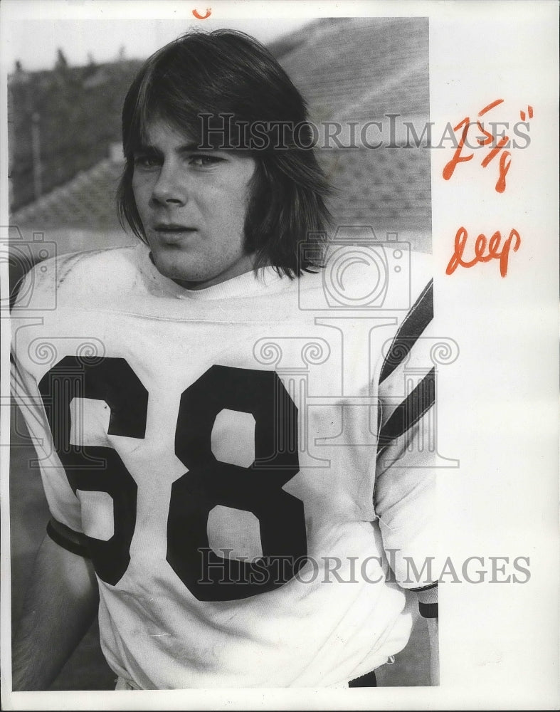 1975 Press Photo Football player Scott Dickinson, West Valley High School - Historic Images