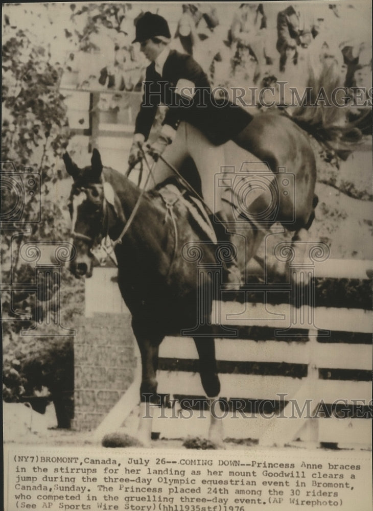 1976 Press Photo Princess Anne at the Olympic equestrian event in Canada - Historic Images