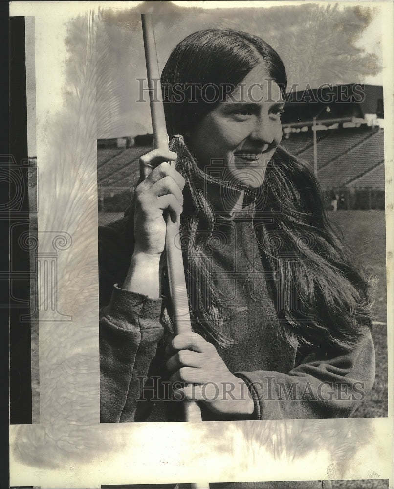 1979 Press Photo Track athlete Jeanne Eggart Helfer - sps08286 - Historic Images