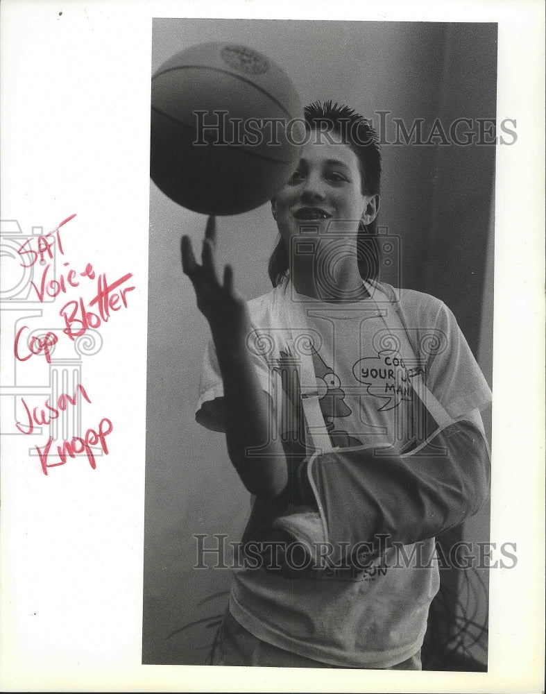 1991 Press Photo Jason Knopp broke his arm playing basketball - sps09528-Historic Images