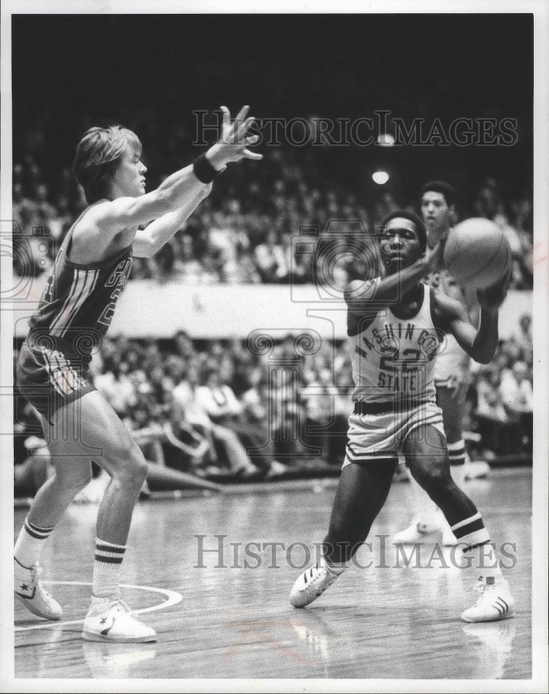 1976 Press Photo Washington State University basketball player, Kenny Jones- Historic Images