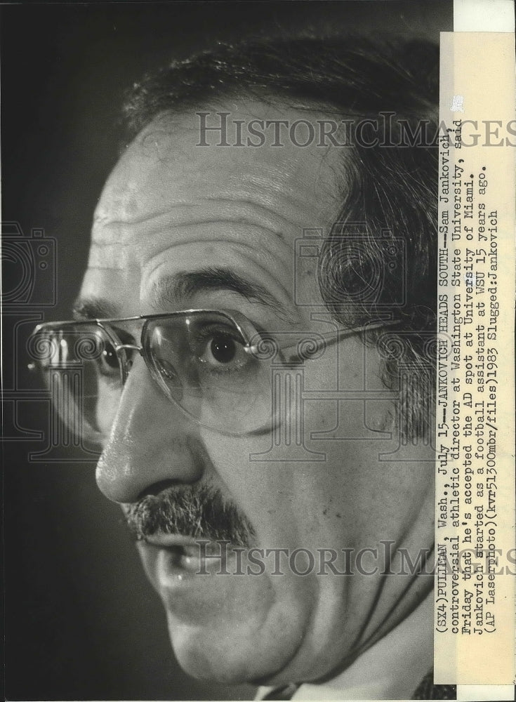 1983 Press Photo Sam Jankovich, Washington State University athletic director - Historic Images