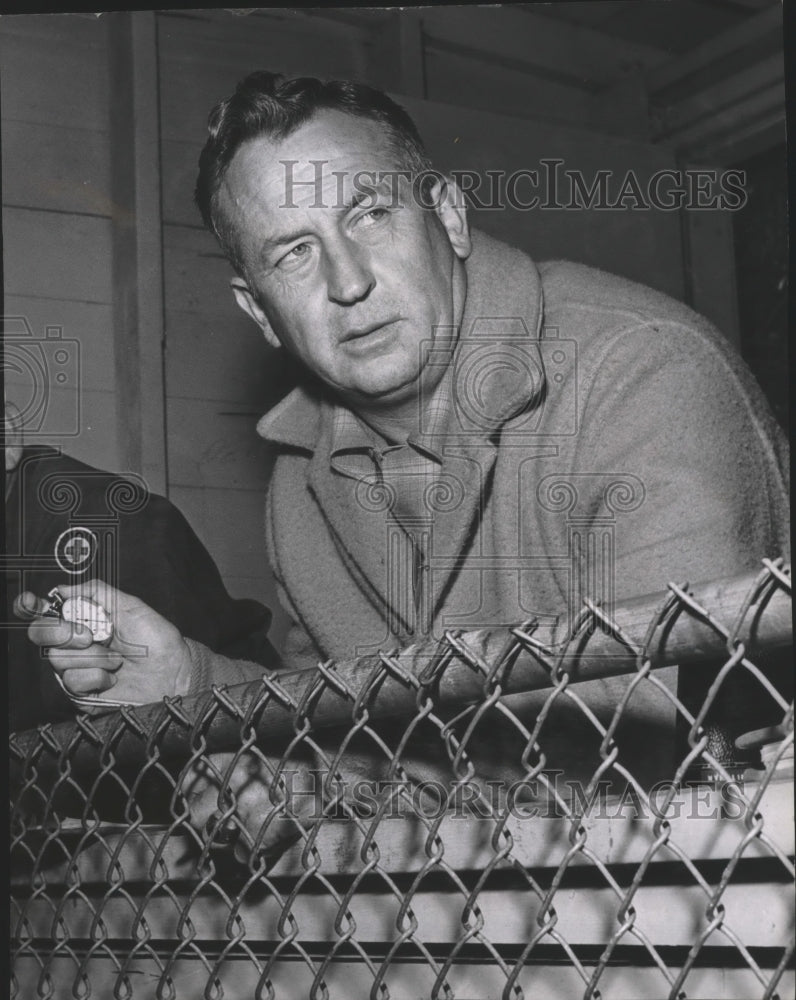 1962 Press Photo Playfair horse racing clocker, Joe Wittman - sps10501 - Historic Images