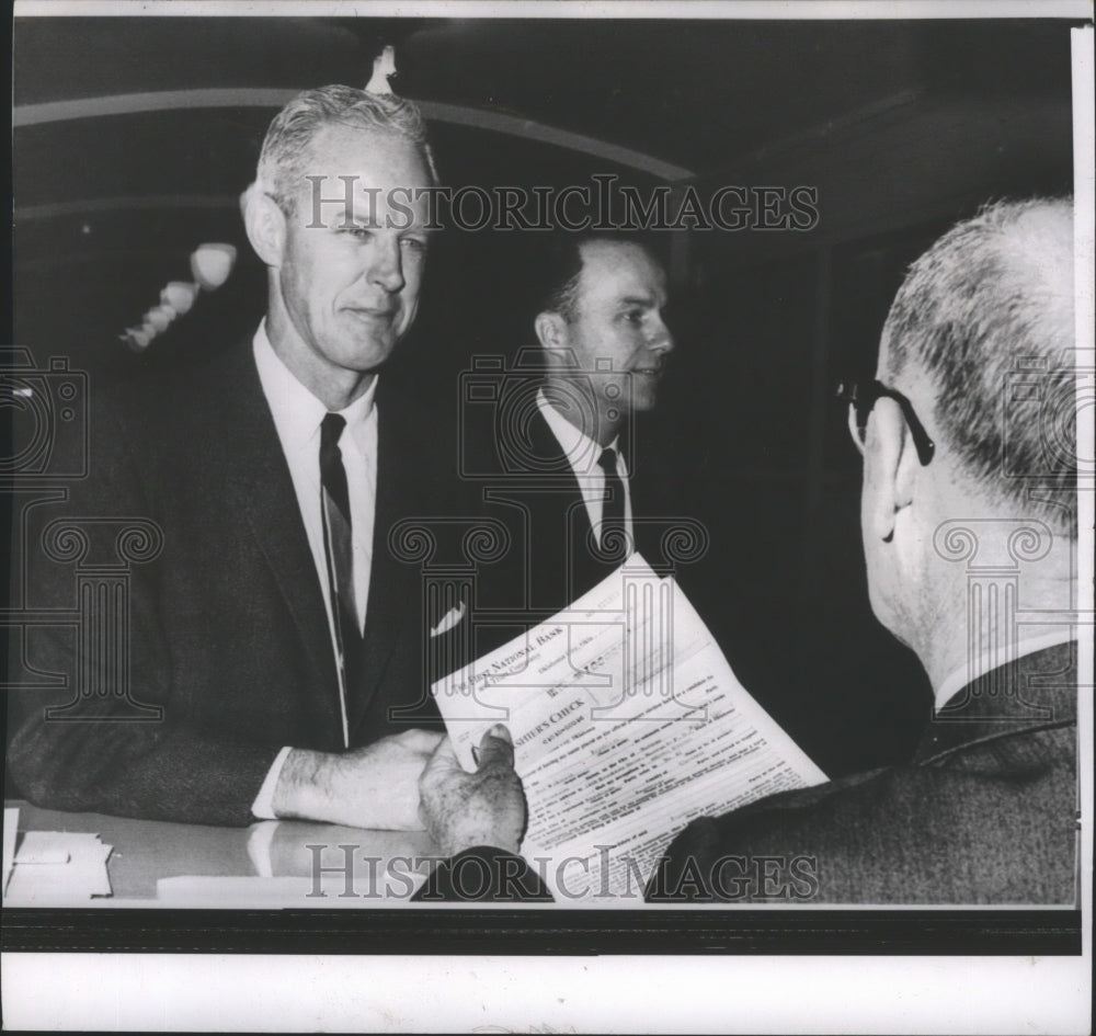 1964 Press Photo Bud Wilkinson is candidate for the Republican nomination-Historic Images