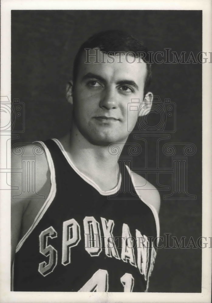 1967 Press Photo Spokane Community College Basketball Player Jeff She 1967-press-photo-spokane-community-college-basketball-player-jeff-she