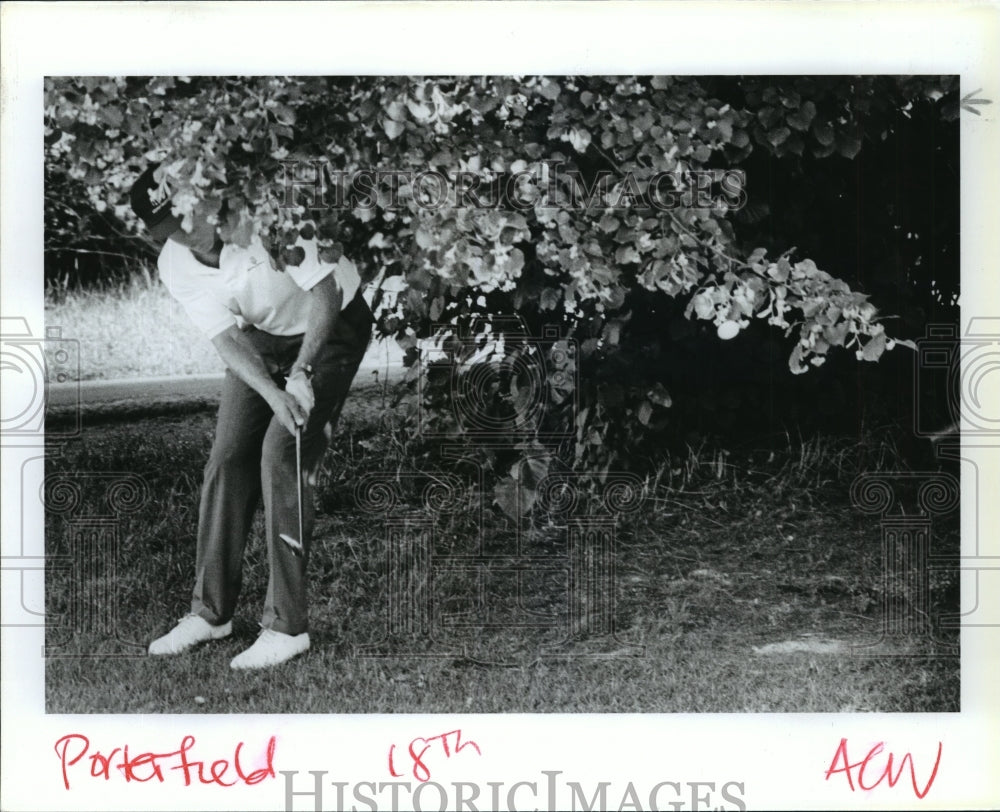 1993 Press Photo Golfer Walt Porterfield onto the Rosauers championships-Historic Images