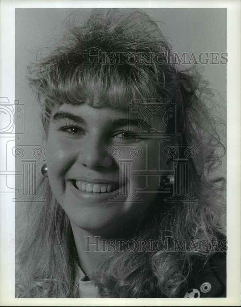 1989 Press Photo Soccer Player Amy Wilson of University High School - sps13307- Historic Images