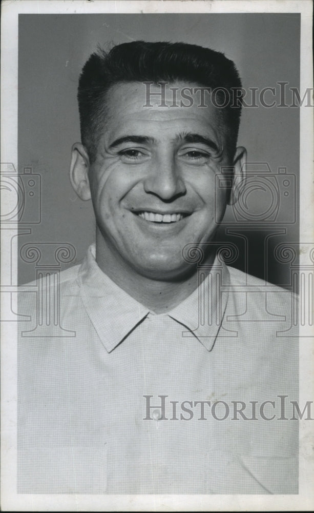 1962 Press Photo Melvin Schmidt, football coach, - sps13532 - Historic Images