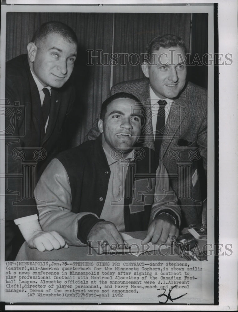 1962 Alouettes football&#39;s J.I. Albrecht, Sandy Stephens, Perry Moss - Historic Images