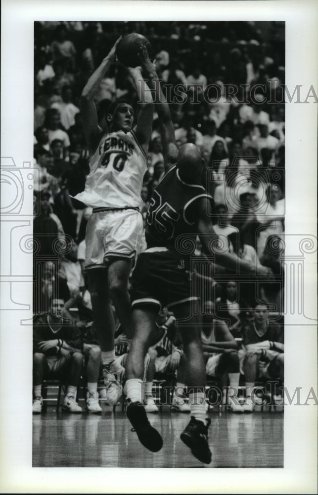 1994 Press Photo Basketball Player Matt Sachse Playing In the State Tournament-Historic Images