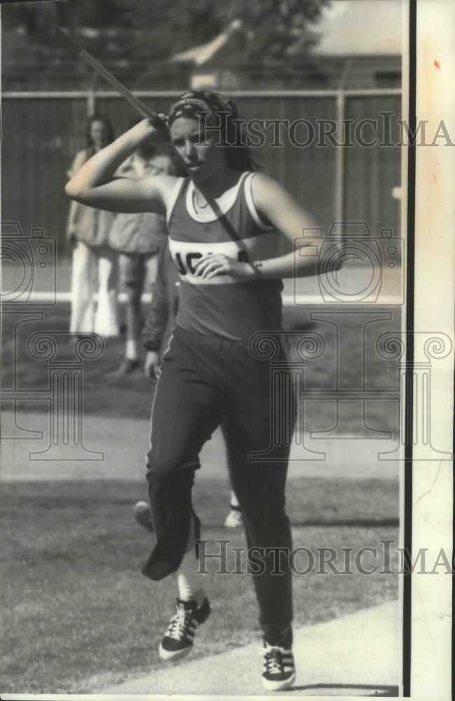 1976 Press Photo University of California Javelin Thrower Kathy Schmidt-Historic Images