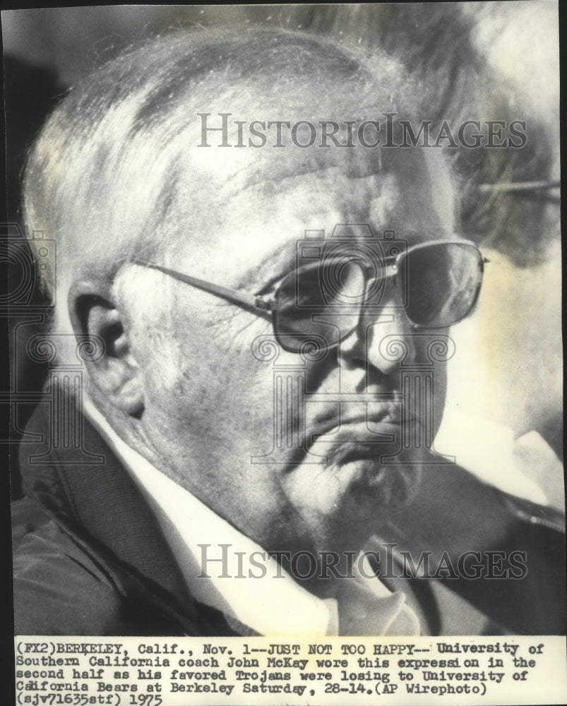 1975 Press Photo Southern California coach John McKay during a game at Berkeley- Historic Images