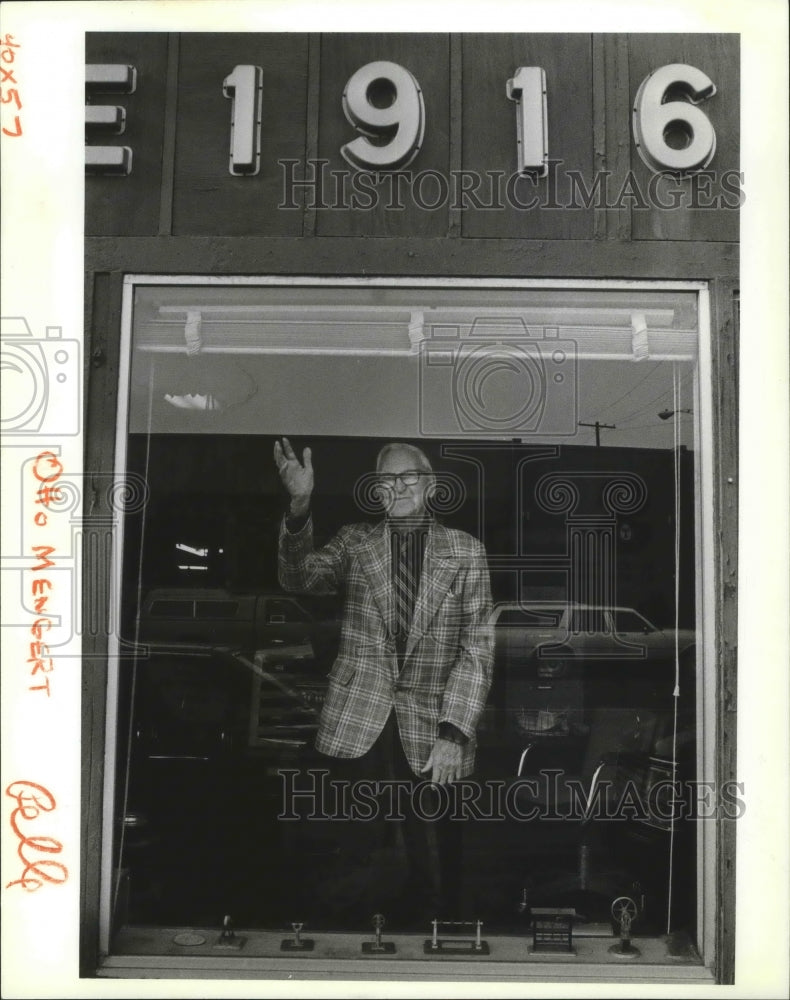 1989 Press Photo Otto Mengert at Crescent Machine Works in Spokane, Washington- Historic Images