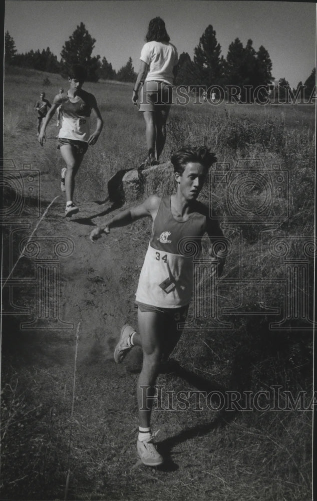 1990 Kevin O'Brien Coeur d'Alene track runner - Historic Images