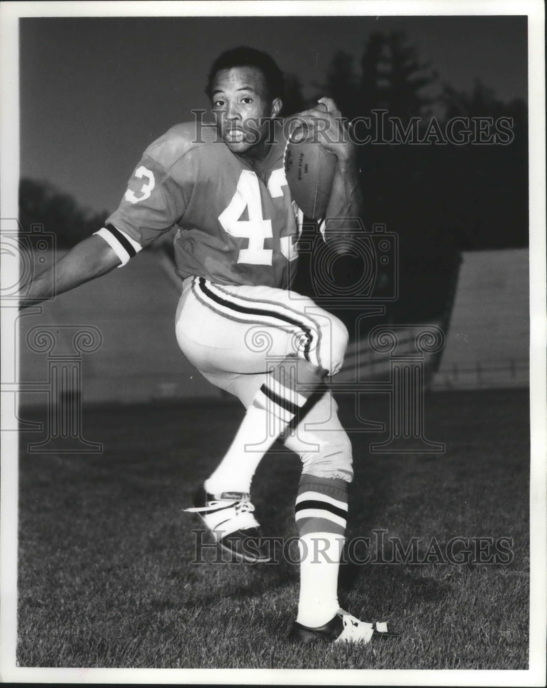 1970 Press Photo Washington State University Football Player Jimmy Oggs - Historic Images