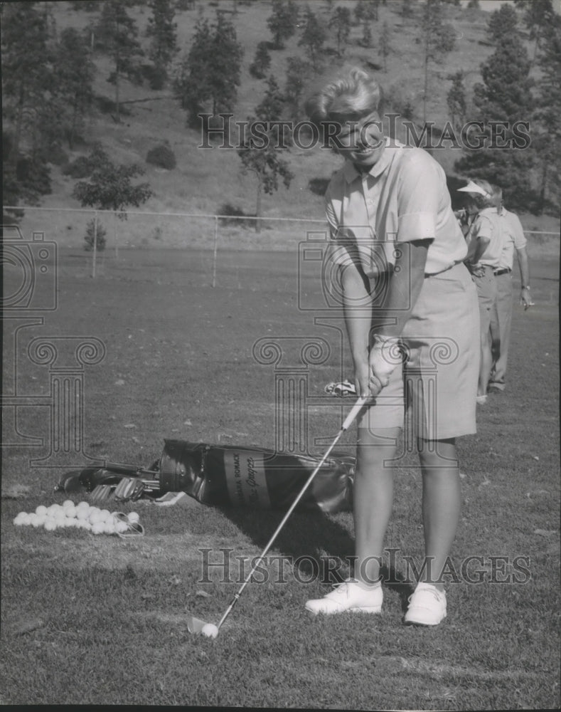 1962 Press Photo Golfer Barbara Romack Playing a Game of Golf - sps16570- Historic Images