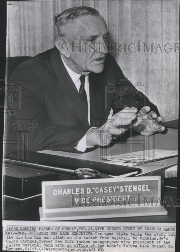 1961 Press Photo Casey Stengel, from Yankee baseball manager to Burbank banker-Historic Images