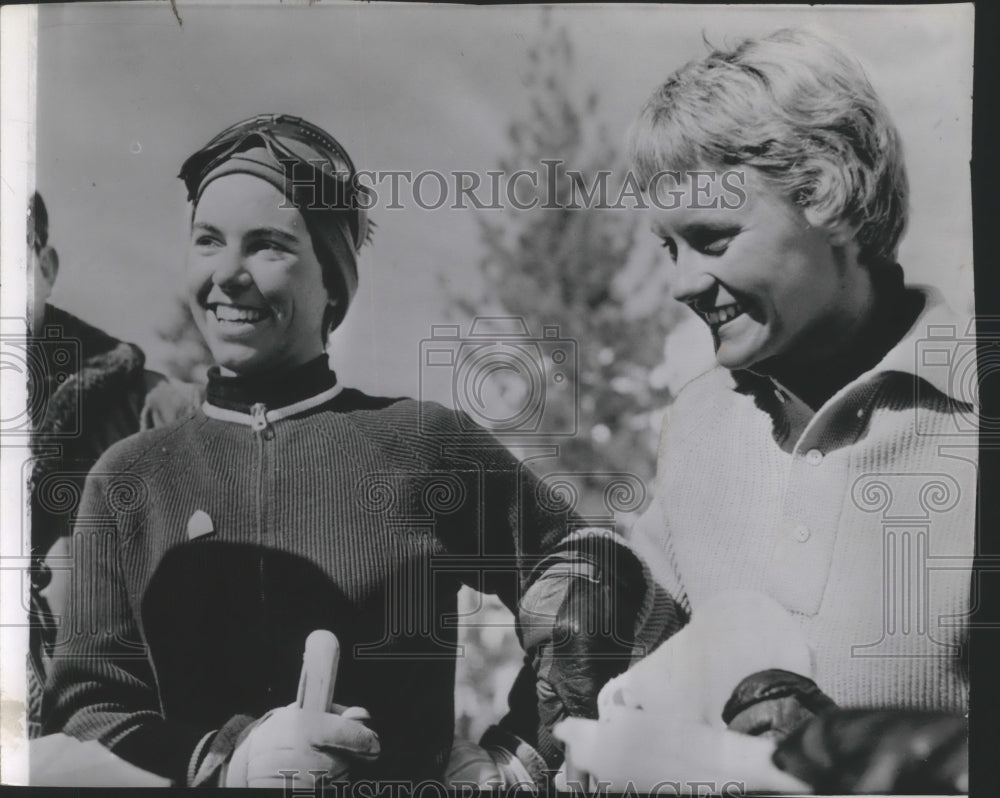 1959 Press Photo Olympic Alpine Skiers Joan Hannah and Beverly Anderson - Historic Images