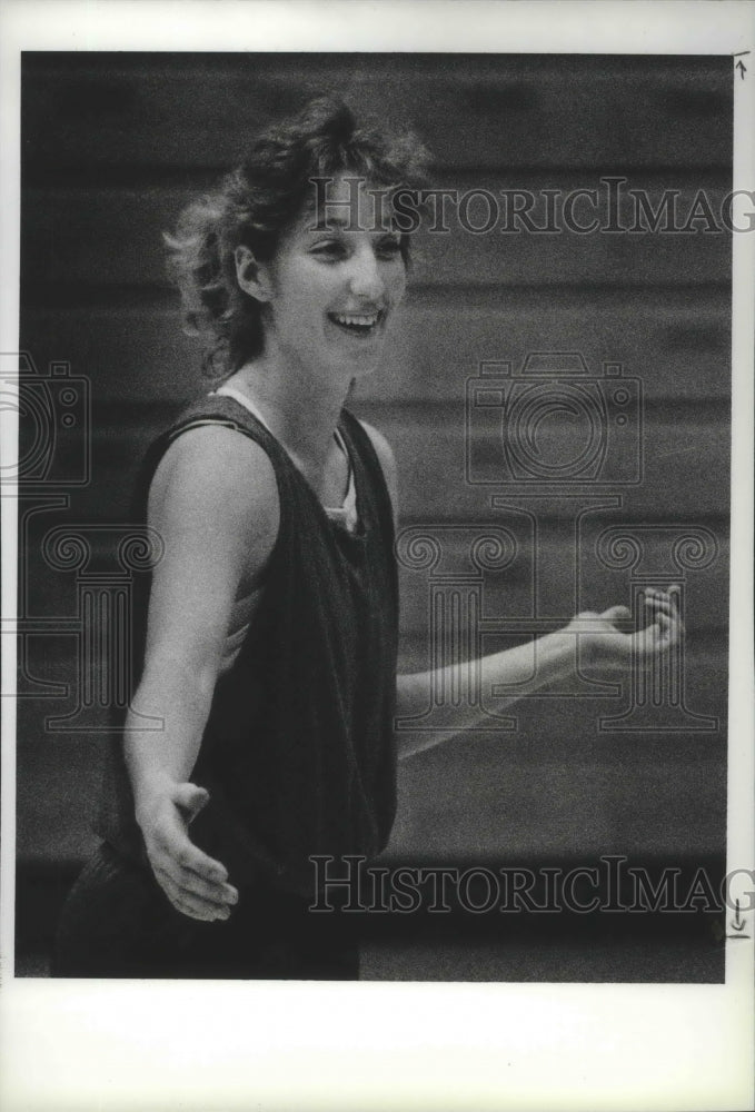 1990 Press Photo Gonzaga University basketball player, Jennifer Mountain- Historic Images
