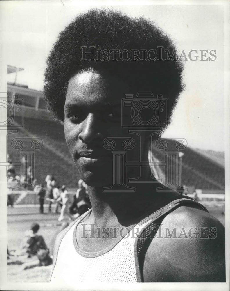 1976 Press Photo Greg Mitchell, track athlete - Historic Images