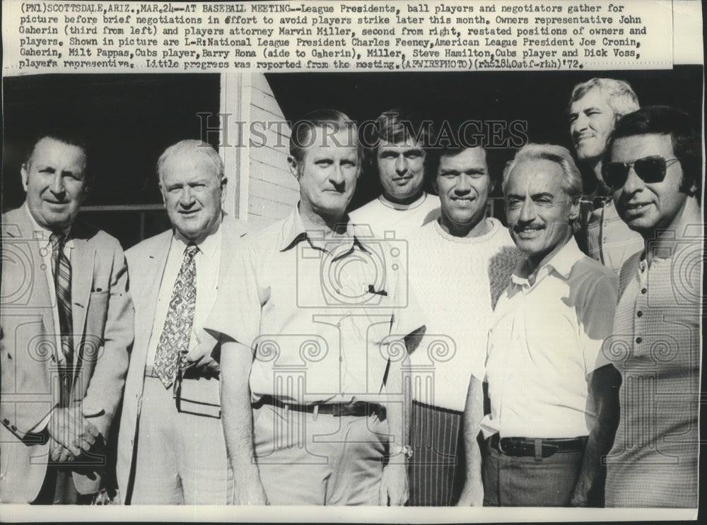 1972 Press Photo Baseball players and officials meet for negotiations - Historic Images