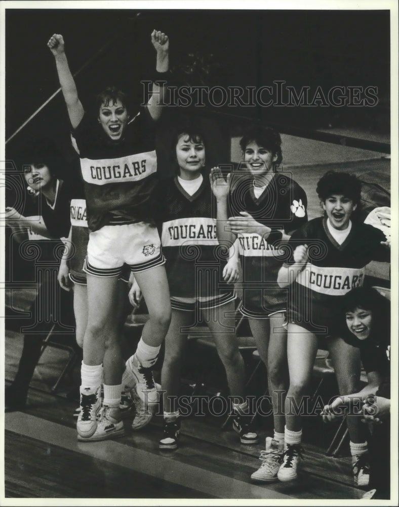 1987 White Swan High basketball girls celebrate win in &quot;B&quot; tourney - Historic Images