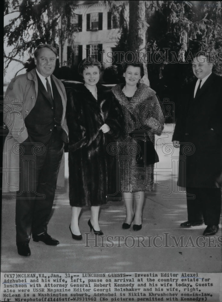 1962 Wire Photo Robert Kennedy&#39;s luncheon guests arrive the country estate - Historic Images