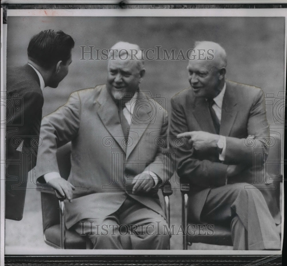 1955 Wire Photo Nikolai A Bulganin talking with 2 other men. - spw00820-Historic Images