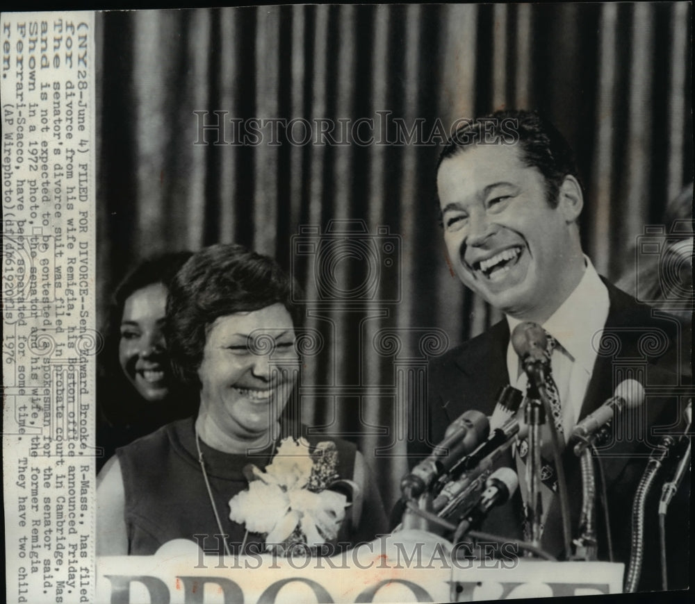 1976 Wire Photo Sen Edward Brooke filed divorce from his wife Remigia-Historic Images