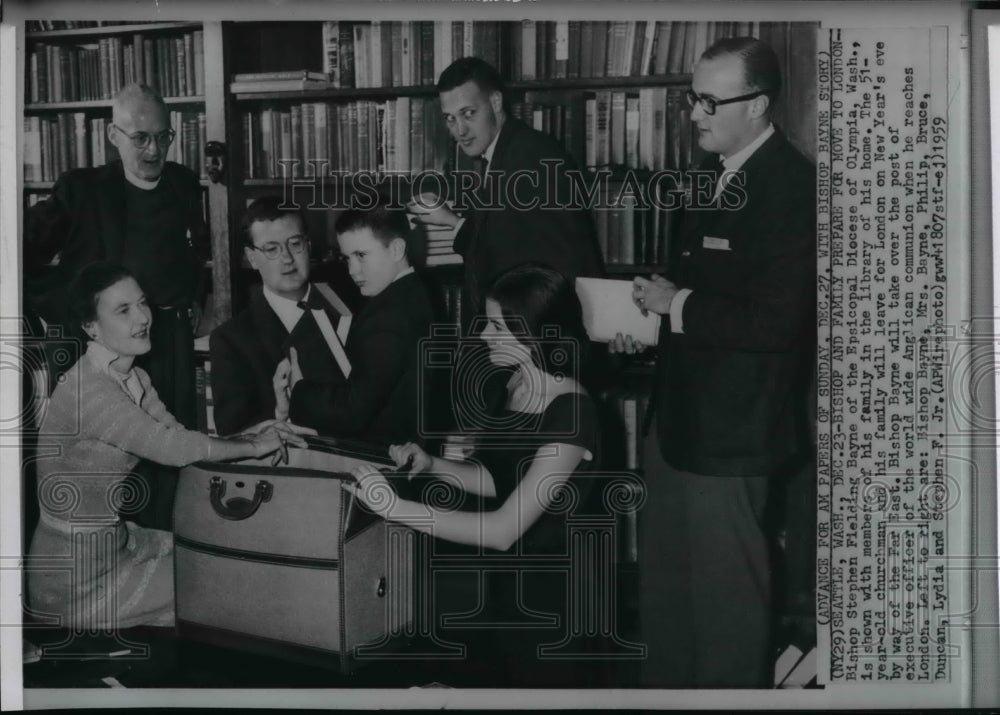 1959 Wire Photo Bishop Stephen Fielding Bayne with members of his family-Historic Images